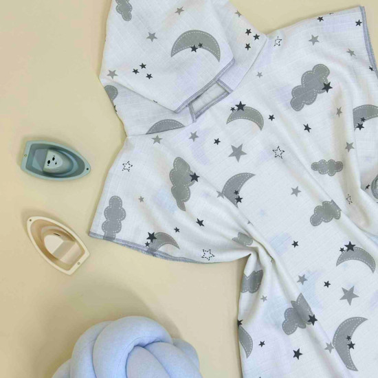 Pončo za plažu sivi oblaci