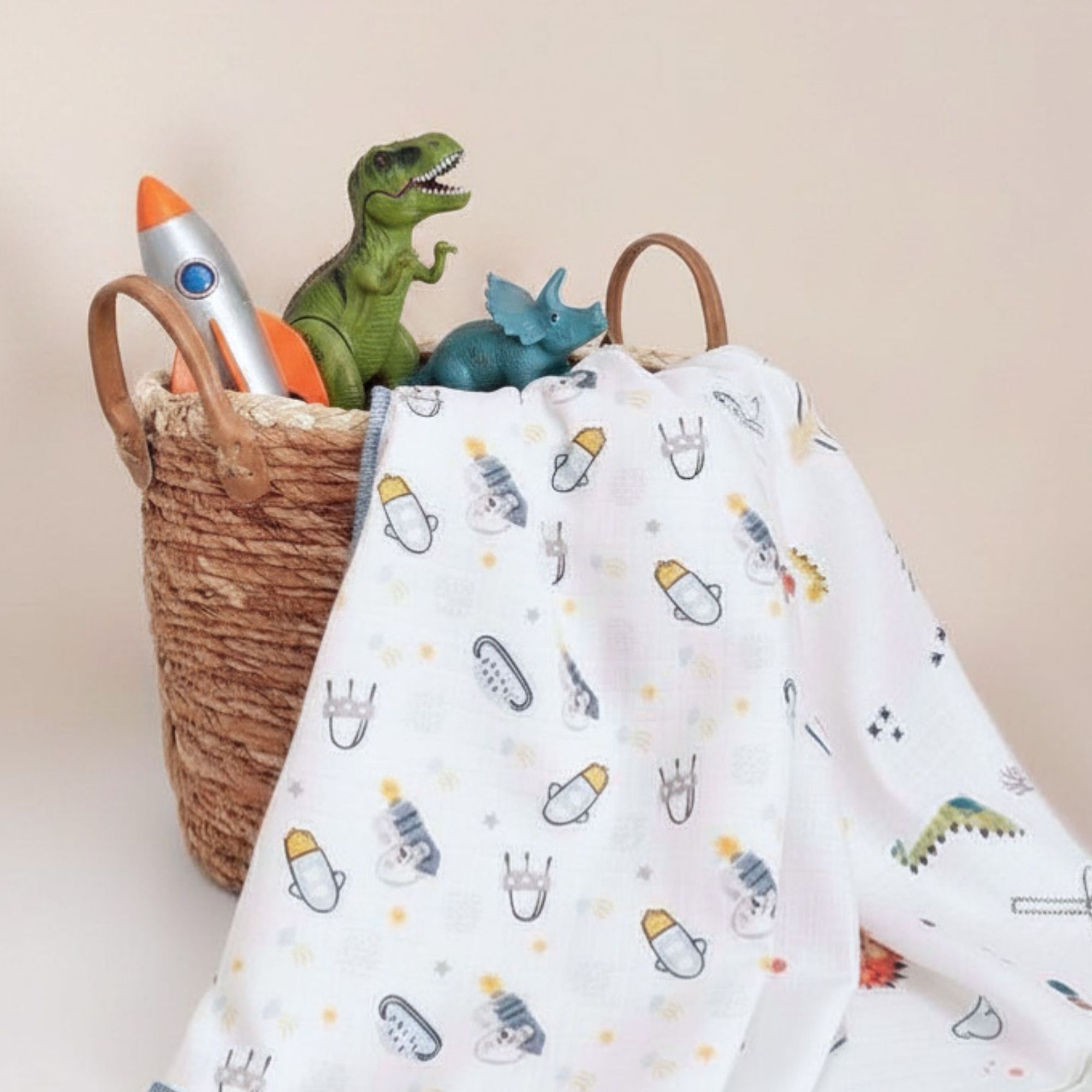 NOVO Pelene od muslina 2/1 dino-astronaut