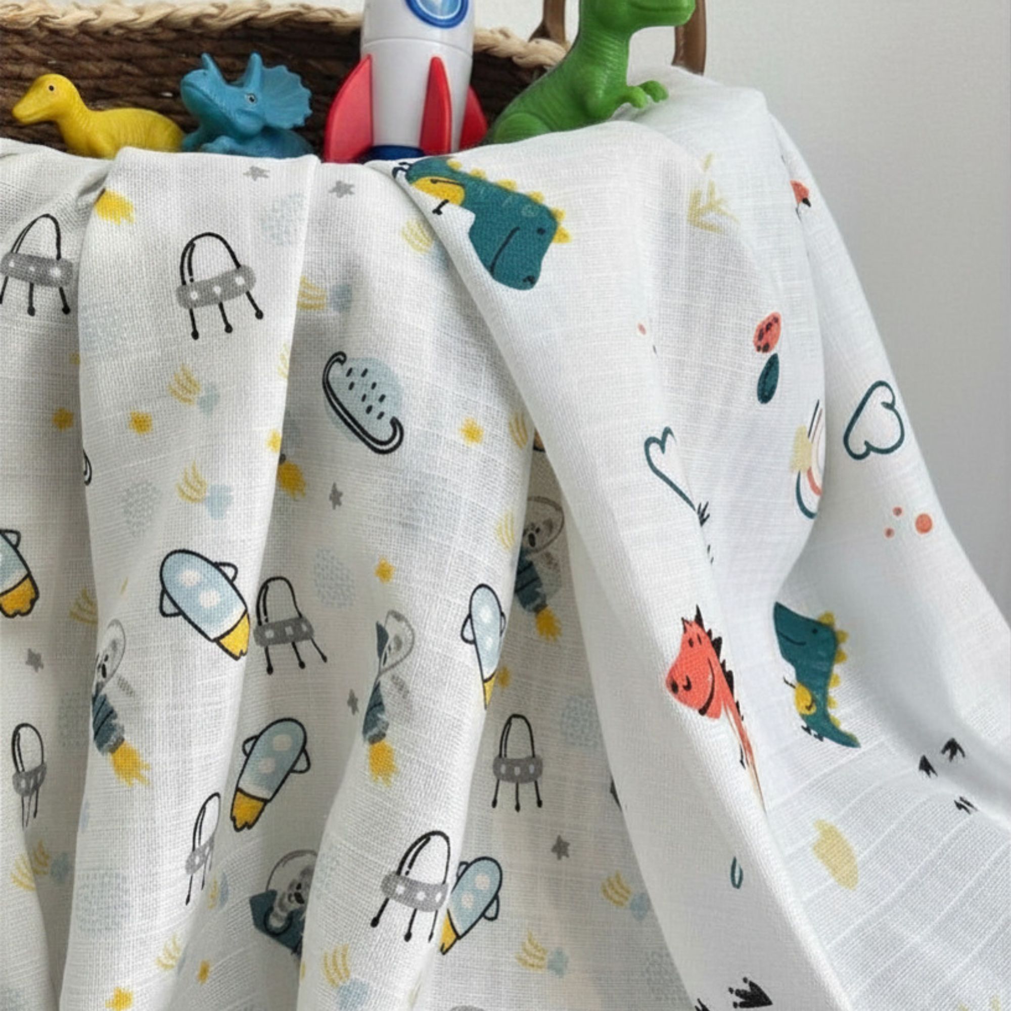 NOVO Pelene od muslina 2/1 dino-astronaut